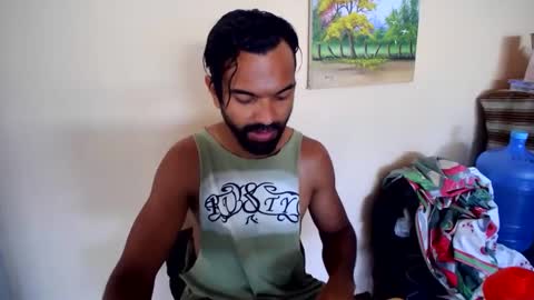 Snapshot of trek320rr chatting on 25, 12, 2024 TREK320RR online show from 25, 12, 2024