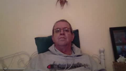 Snapshot of trev8331 chatting on 9, 3, 2026 Fe-fi-fo-fum online show from 9, 3, 2026