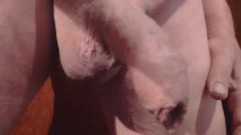 Snapshot of trevluv77 chatting on 19, 12, 2025 trevluv77 online show from 19, 12, 2025