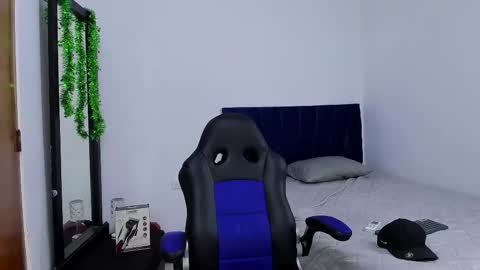 Trevor Belmon online show from 30, 11, 2025