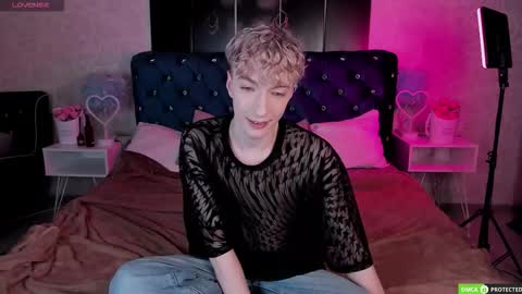 Snapshot of trevorbenson chatting on 6, 11, 2025 TrevorBenson online show from 6, 11, 2025