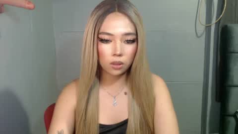 trexie_fucks15 online show from 2, 10, 2025