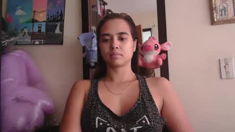 triana_bell online show from 15, 4, 2026