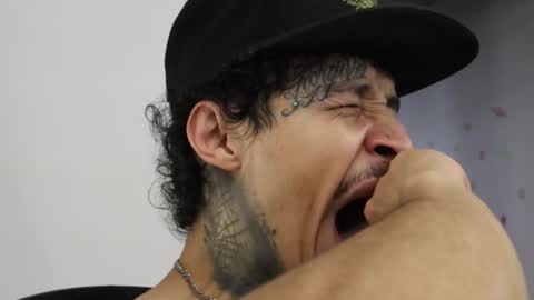 - trieone online show from 26, 10, 2025