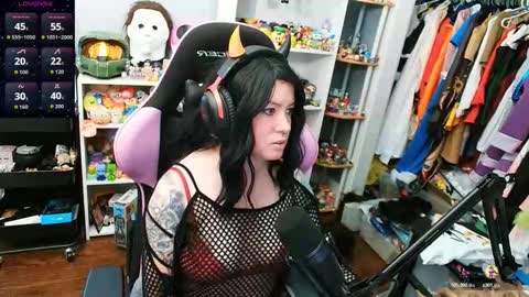 Trin Kat pet online show from 13, 10, 2025