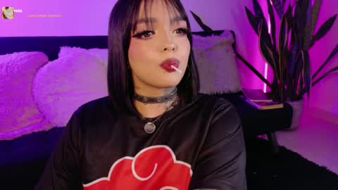 Val martinez  online show from 25, 4, 2026