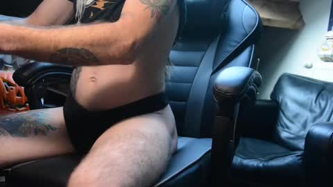 Snapshot of tripstocum chatting on 11, 10, 2025 FluideAmer online show from 11, 10, 2025