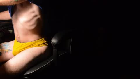 Snapshot of tripstocum chatting on 30, 11, 2025 FluideAmer online show from 30, 11, 2025