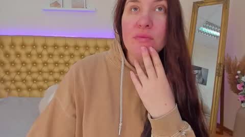 Mia online show from 27, 4, 2026