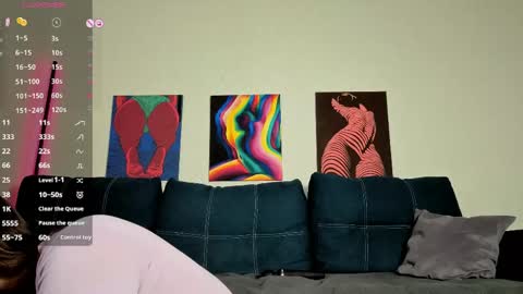 trixibell online show from 22, 4, 2026