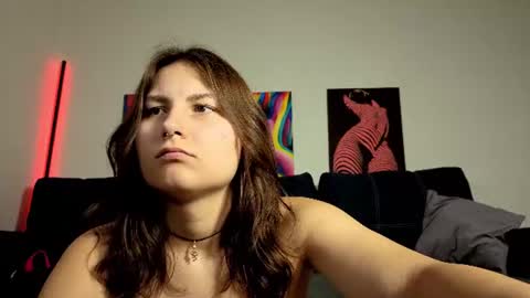 trixibell online show from 24, 7, 2026