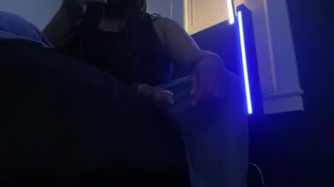 Trmdstrong online show from 3, 10, 2025