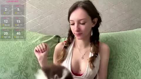 Hello Viola here   Help me to make 50 thumbs up 333 online show from 26, 4, 2026