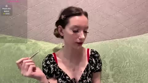 Hello Viola here   Help me to make 50 thumbs up 333 online show from 28, 4, 2026