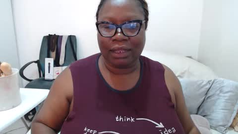 Snapshot of truebella30 chatting on 8, 3, 2025 TrueBella30 online show from 8, 3, 2025