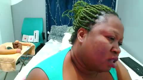 Snapshot of truebella30 chatting on 30, 11, 2025 TrueBella30 online show from 30, 11, 2025