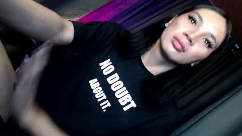 Snapshot of ts_athisa chatting on 13, 10, 2025 ts_athisa online show from 13, 10, 2025