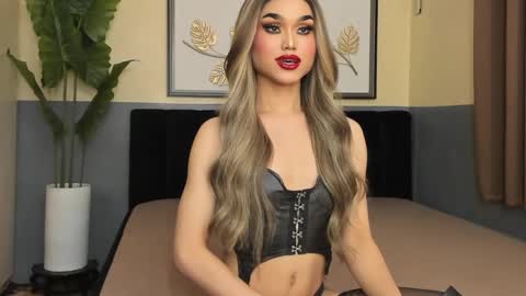 Saskia online show from 10, 12, 2024