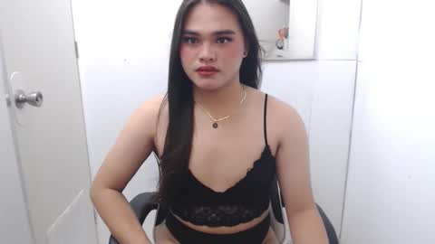 Snapshot of ts_lovelicious chatting on 14, 10, 2025 ts_lovelicious online show from 14, 10, 2025