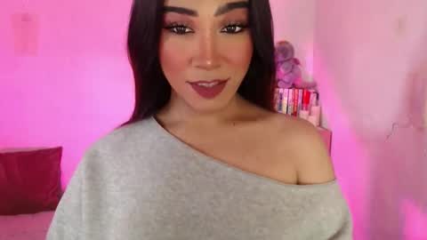 Snapshot of ts_romantika69 chatting on 30, 4, 2026 The Girl Named Romantika online show from 30, 4, 2026