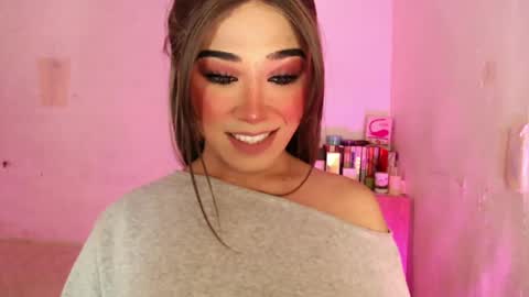 The Girl Named Romantika  online show from 25, 6, 2026