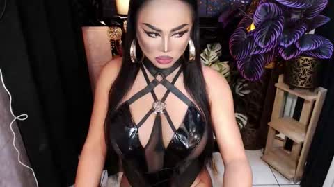 tsdarkdevon online show from 5, 12, 2025