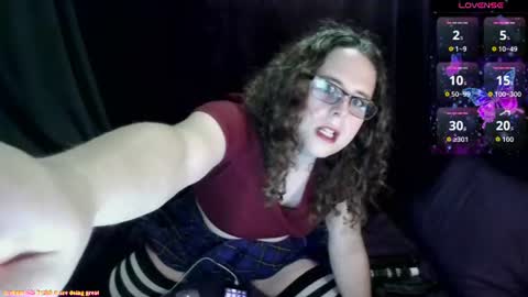 Snapshot of tsemilym chatting on 19, 7, 2026 tsemilym online show from 19, 7, 2026
