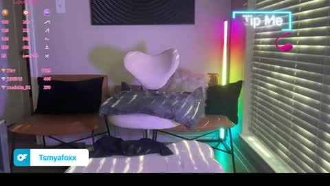 tsfoxx online show from 27, 4, 2026