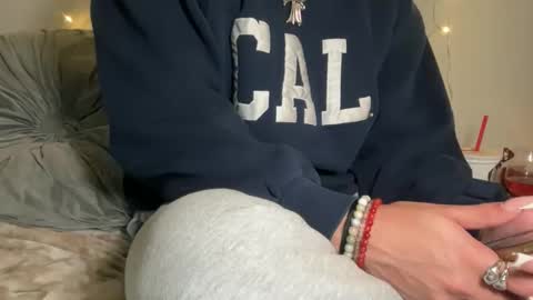 Snapshot of tsj777 chatting on 18, 12, 2025 tsj777 online show from 18, 12, 2025