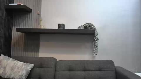 Lexi Longg online show from 16, 4, 2026