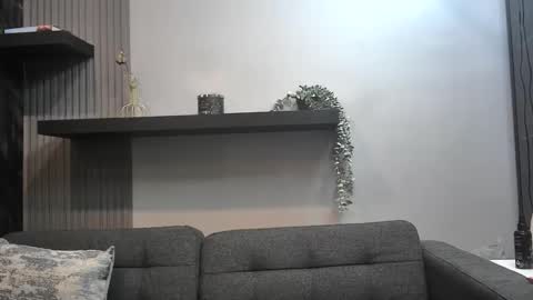 Lexi Longg online show from 22, 4, 2026