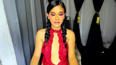 tspaulinafoxy online show from 13, 9, 2025