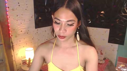 YOUR DREAMGIRL KHIM online show from 22, 1, 2025