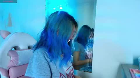 Tsukineko online show from 23, 11, 2025