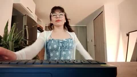 Tsuky online show from 10, 1, 2025