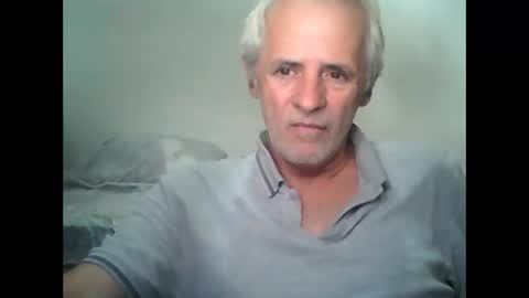 Snapshot of tuamigo8a chatting on 24, 10, 2025 Siveomeves online show from 24, 10, 2025