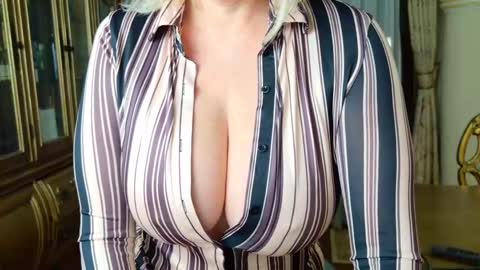 Tunde online show from 17, 2, 2025