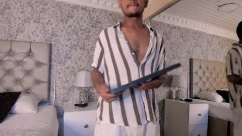 Turner online show from 7, 4, 2026