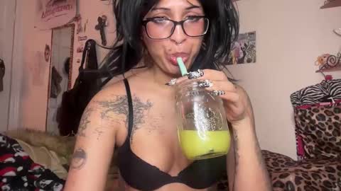 turntpixie online show from 18, 1, 2026