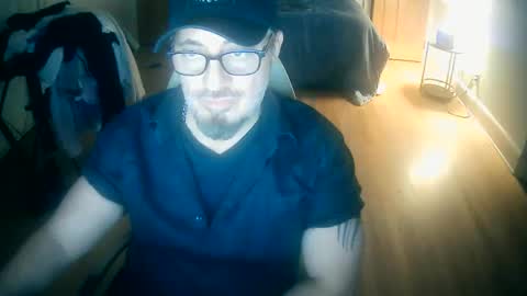Snapshot of tuscan_taurus chatting on 4, 11, 2025 tuscan_taurus online show from 4, 11, 2025