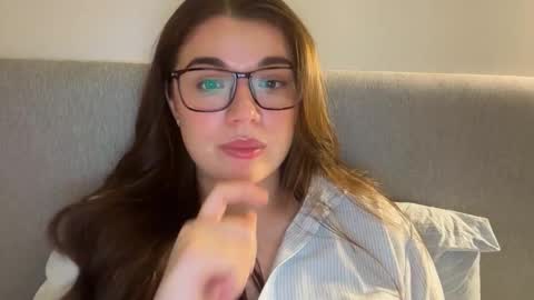 Ariana online show from 10, 3, 2026