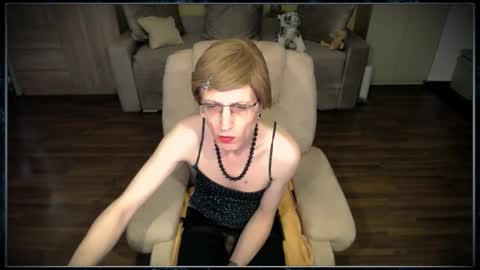 Clementine online show from 2, 12, 2025