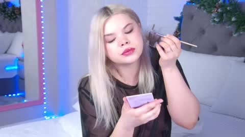 Snapshot of tweety_pie_ chatting on 13, 1, 2025 Hallie online show from 13, 1, 2025