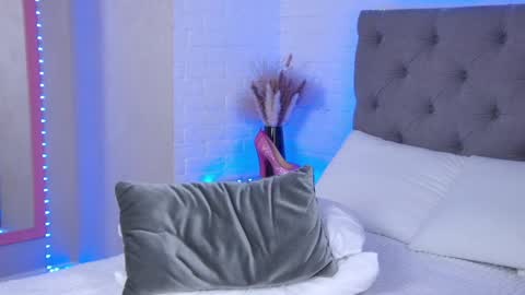 Snapshot of tweety_pie_ chatting on 18, 1, 2025 Hallie online show from 18, 1, 2025