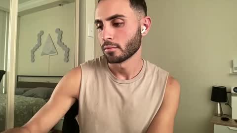 Twinkboy online show from 18, 2, 2025