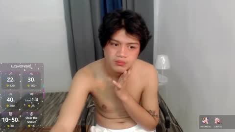 Snapshot of twink_blaze chatting on 22, 11, 2025 BLAZE online show from 22, 11, 2025