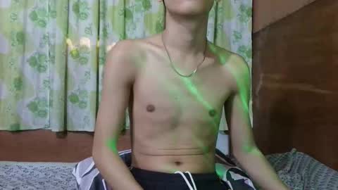 Snapshot of twinkbaby_yuno chatting on 2, 6, 2026 twinkbaby_yuno online show from 2, 6, 2026