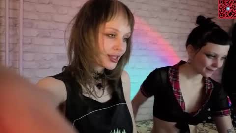 Sin and Skin online show from 28, 2, 2026