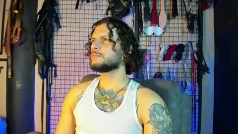 Clio  Tadeo online show from 12, 3, 2025