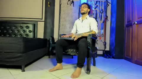 Clio  Tadeo online show from 27, 4, 2026